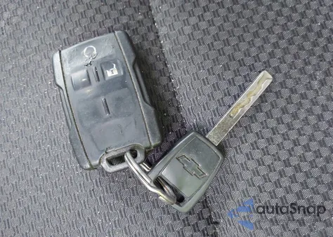 2014 Chevrolet Silverado 1500 1Lt из США, поврежденный, VIN 1GCVKREC2EZ131859